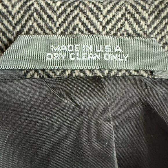 Vintage Haggar Imperial Black & White Herringbone Blazer | Made in USA | 44R - Picture 4 of 14